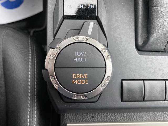 Used 2025 Toyota Tacoma TRD Sport w/ TRD Sport Upgrade Package image 23