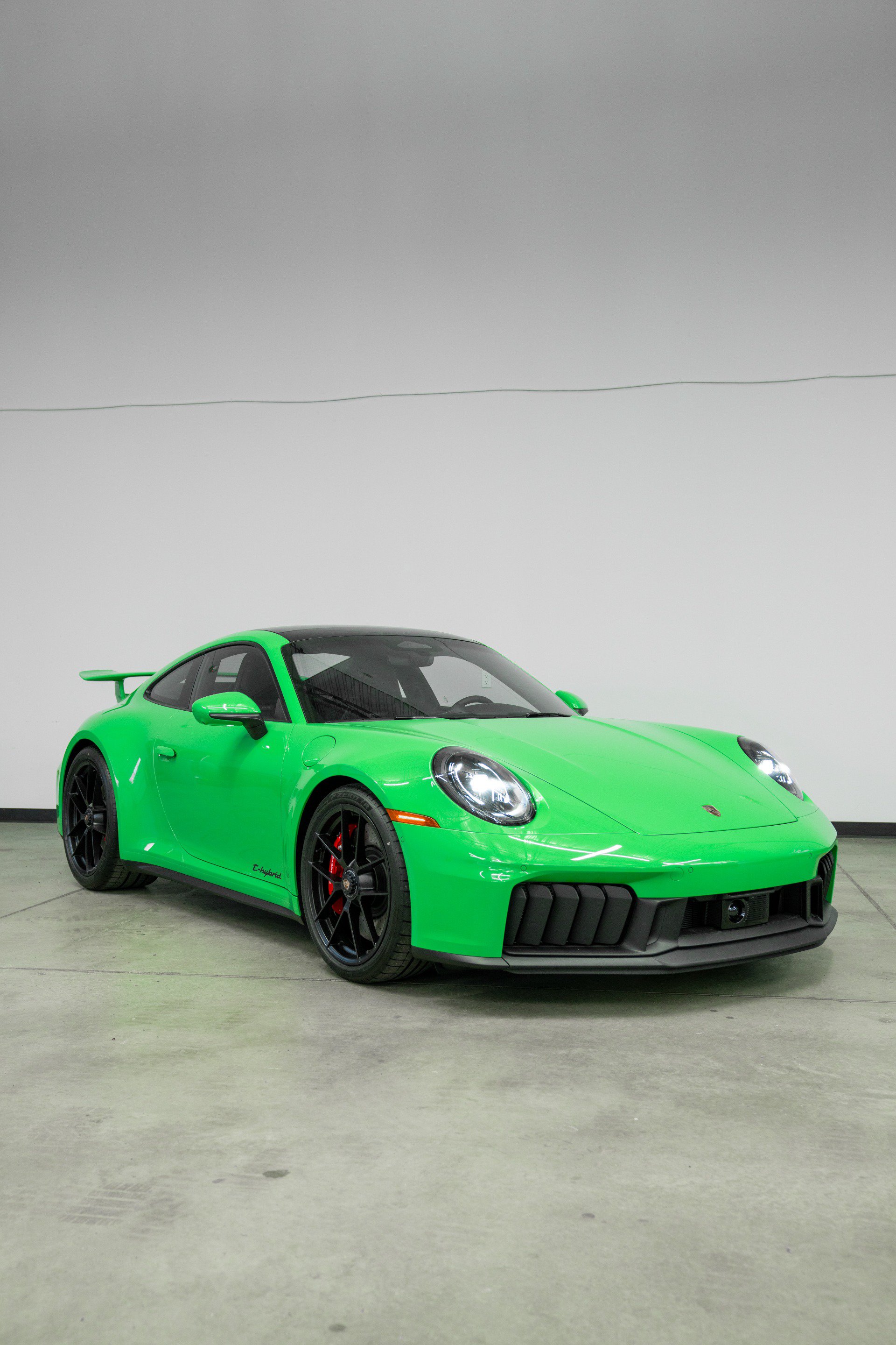 Used 2026 Porsche 911 GTS image 41