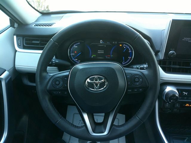 Used 2025 Toyota RAV4 XLE w/ Weather Package image 12