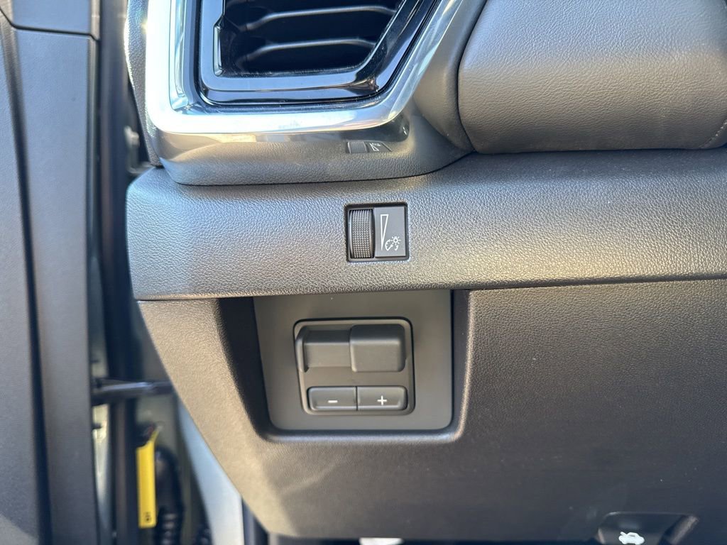 New 2026 GMC Canyon Elevation w/ Convenience Package image 14