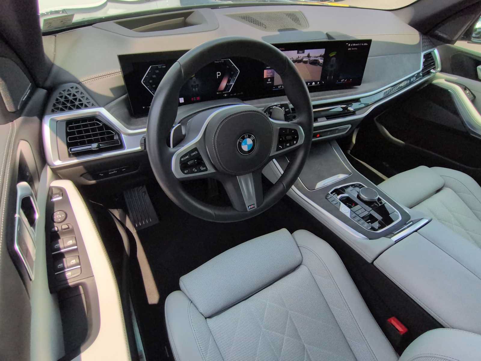 Used 2026 BMW X5 xDrive40i w/ M Sport Package AWD/4WD image 10