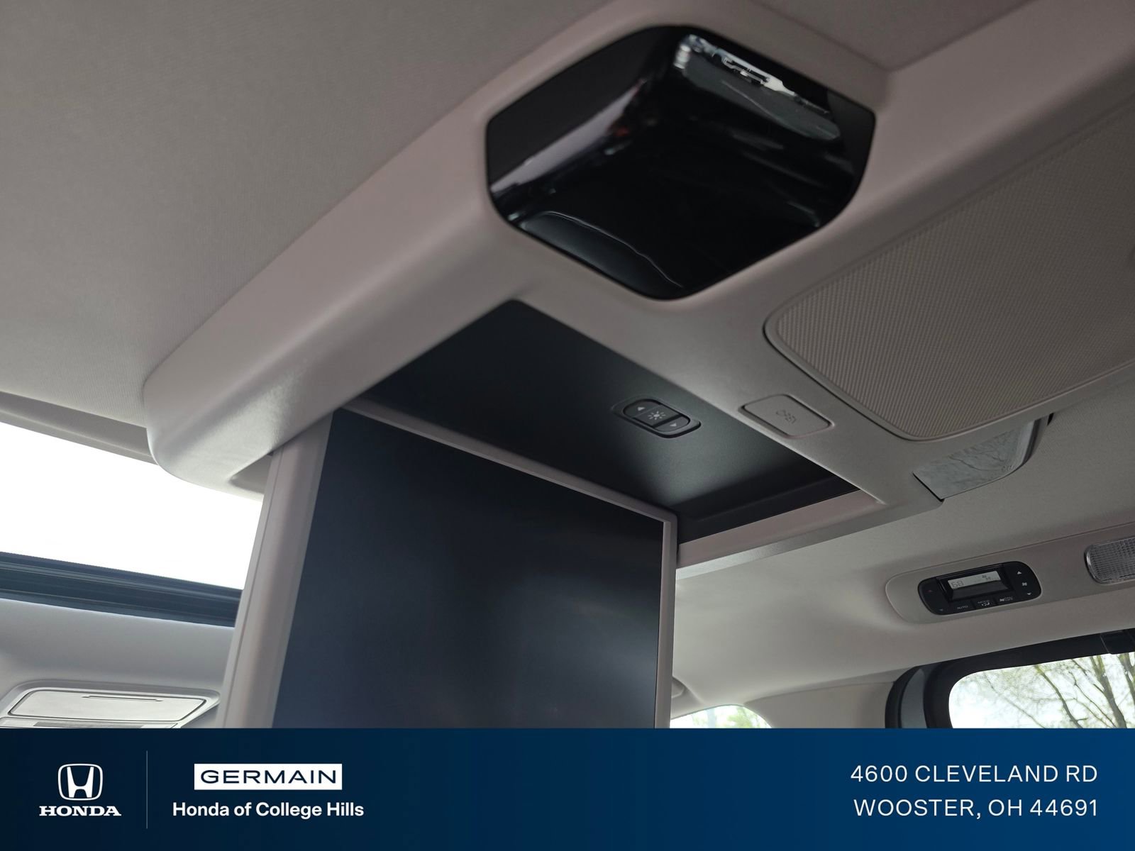 New 2026 Honda Odyssey Elite image 25