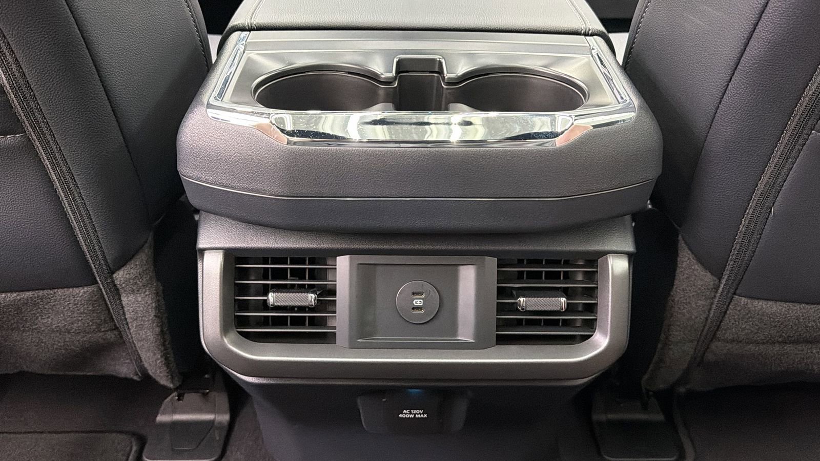 Used 2025 Ford F150 Lariat AWD/4WD image 37