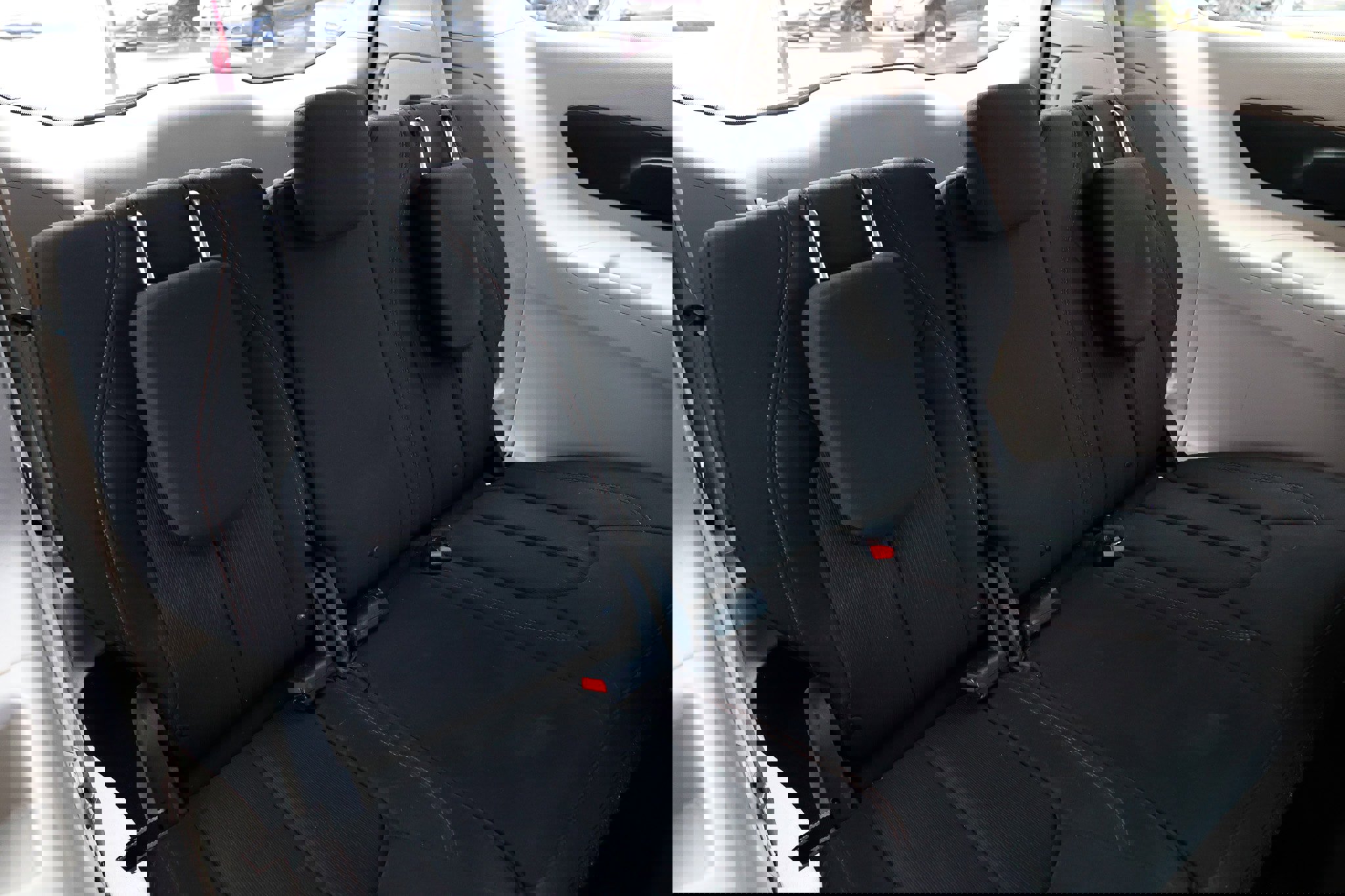 Used 2017 Chrysler Pacifica LX image 28