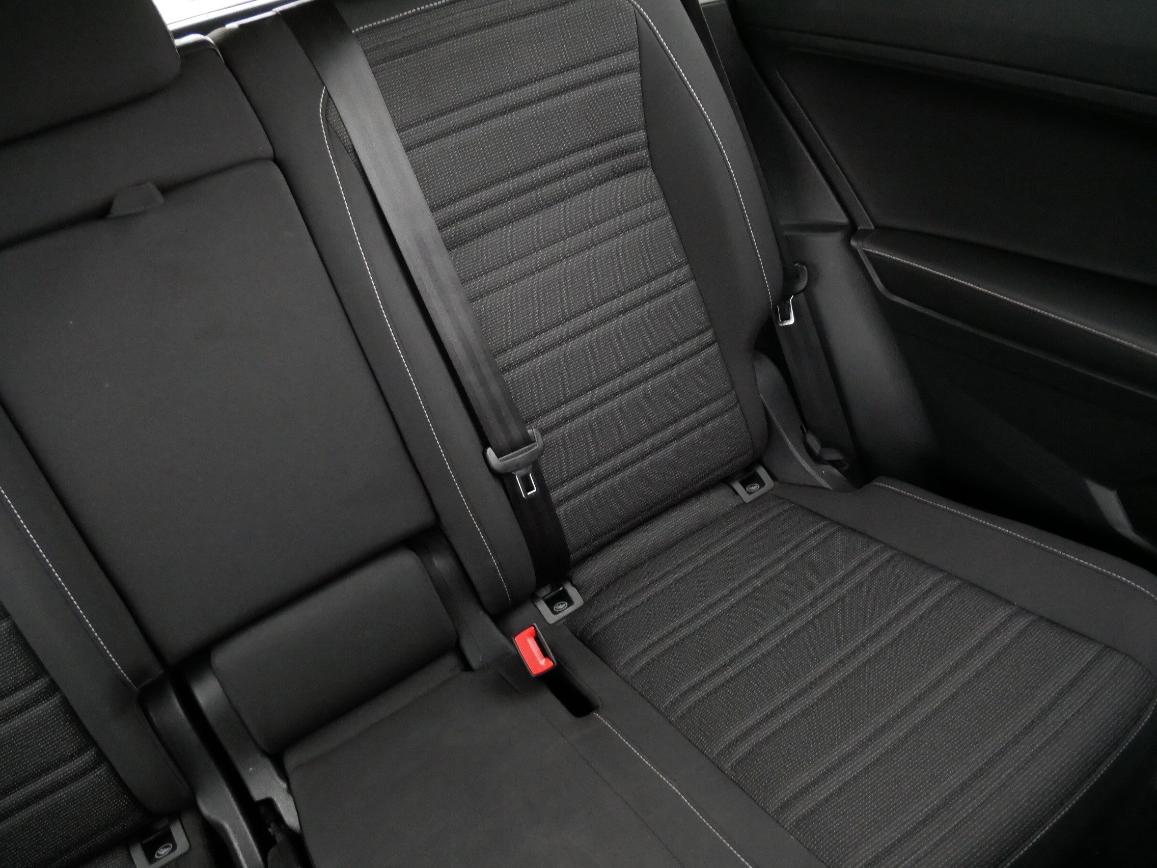 Certified 2022 Volkswagen Tiguan S image 14