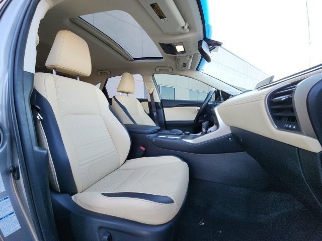 Used 2017 Lexus NX 200t AWD w/ Premium Package image 6