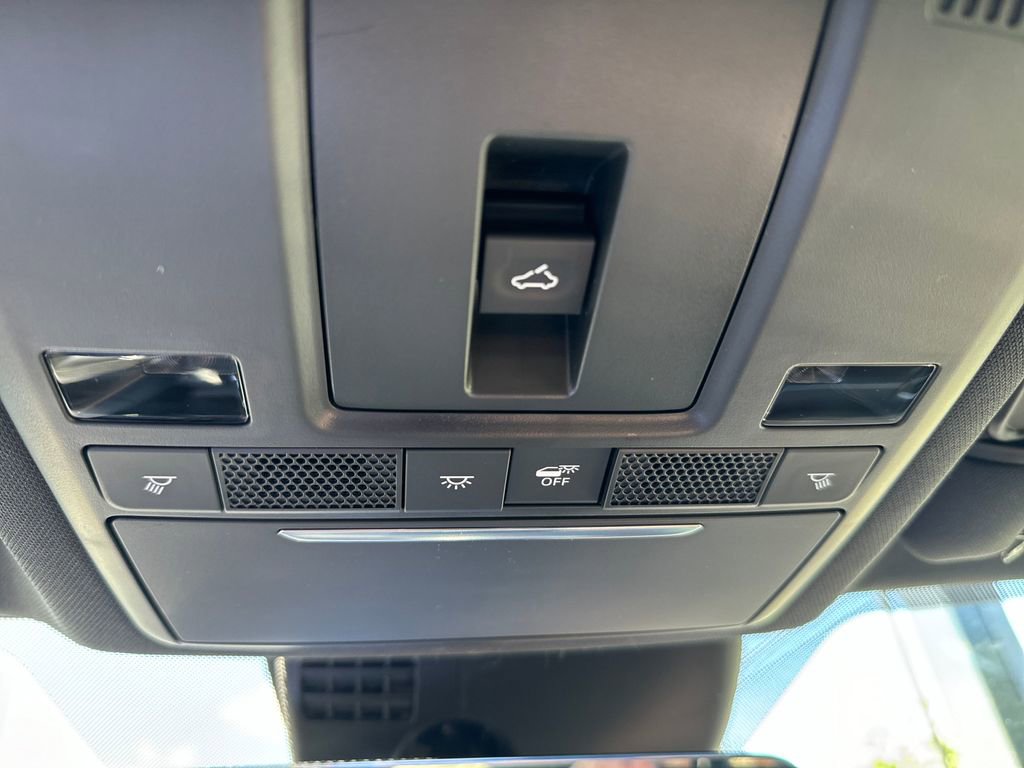 New 2025 MAZDA CX-5 Signature image 30