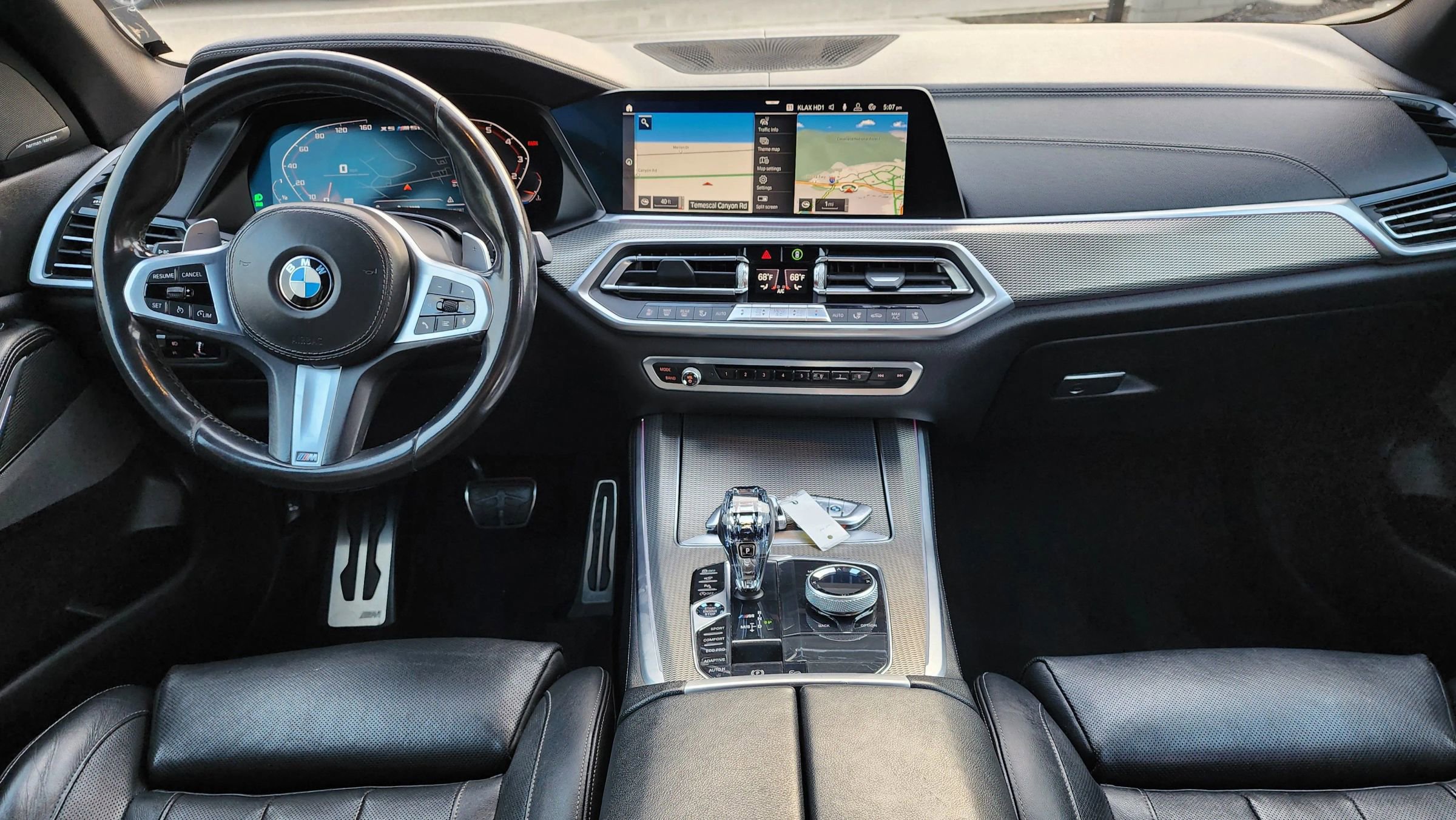 Used 2020 BMW X5 M50i w/ Premium Package image 13