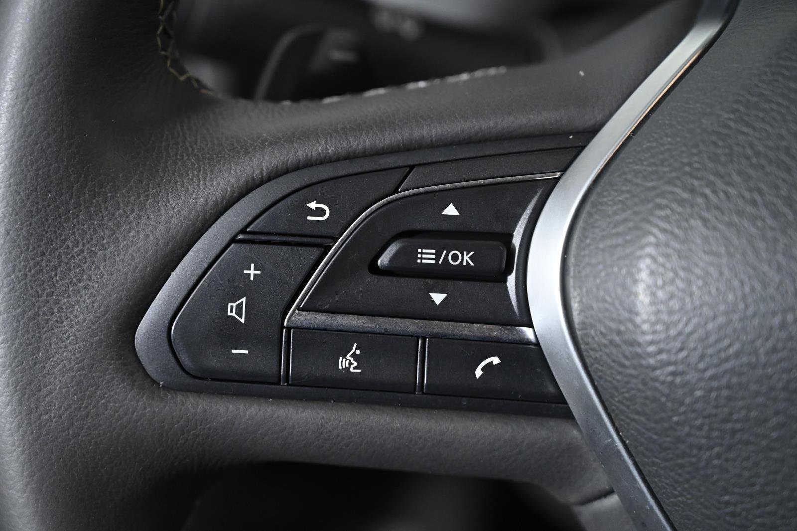 Used 2024 INFINITI QX50 Luxe image 12