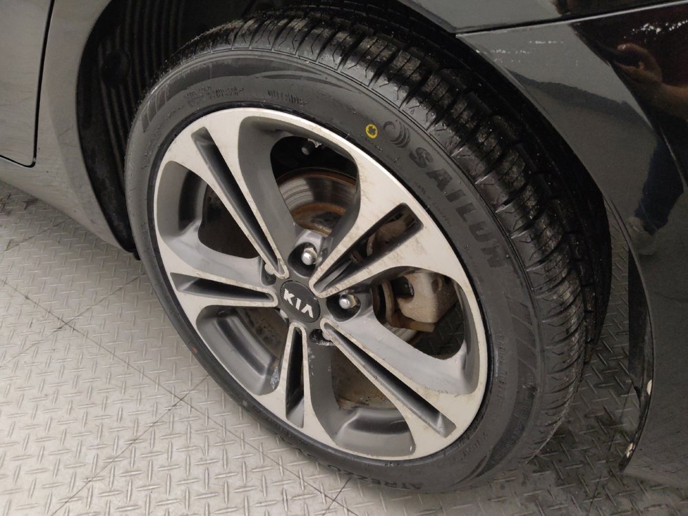 Used 2014 Kia Forte EX image 31