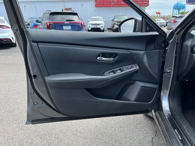 Used 2025 Nissan Sentra SV FWD image 18