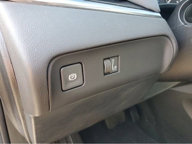 Used 2024 Buick Enclave Essence w/ Sport Touring Edition FWD image 24