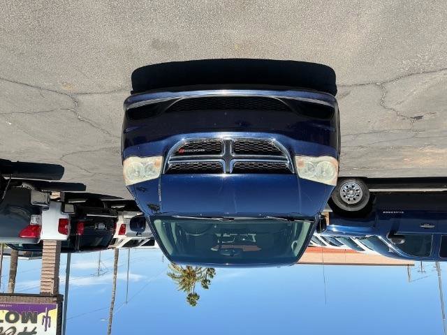 Used 2013 Dodge Grand Caravan SXT w/ UConnect Hands-Free Group FWD image 2