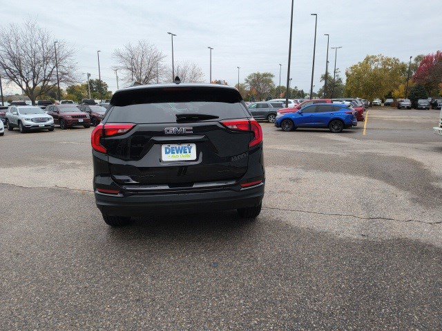 Used 2020 GMC Terrain SLT w/ Preferred Package image 4