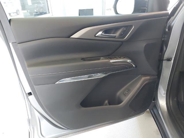 New 2026 Chevrolet Traverse LT w/ Driver Confidence Package AWD/4WD image 25