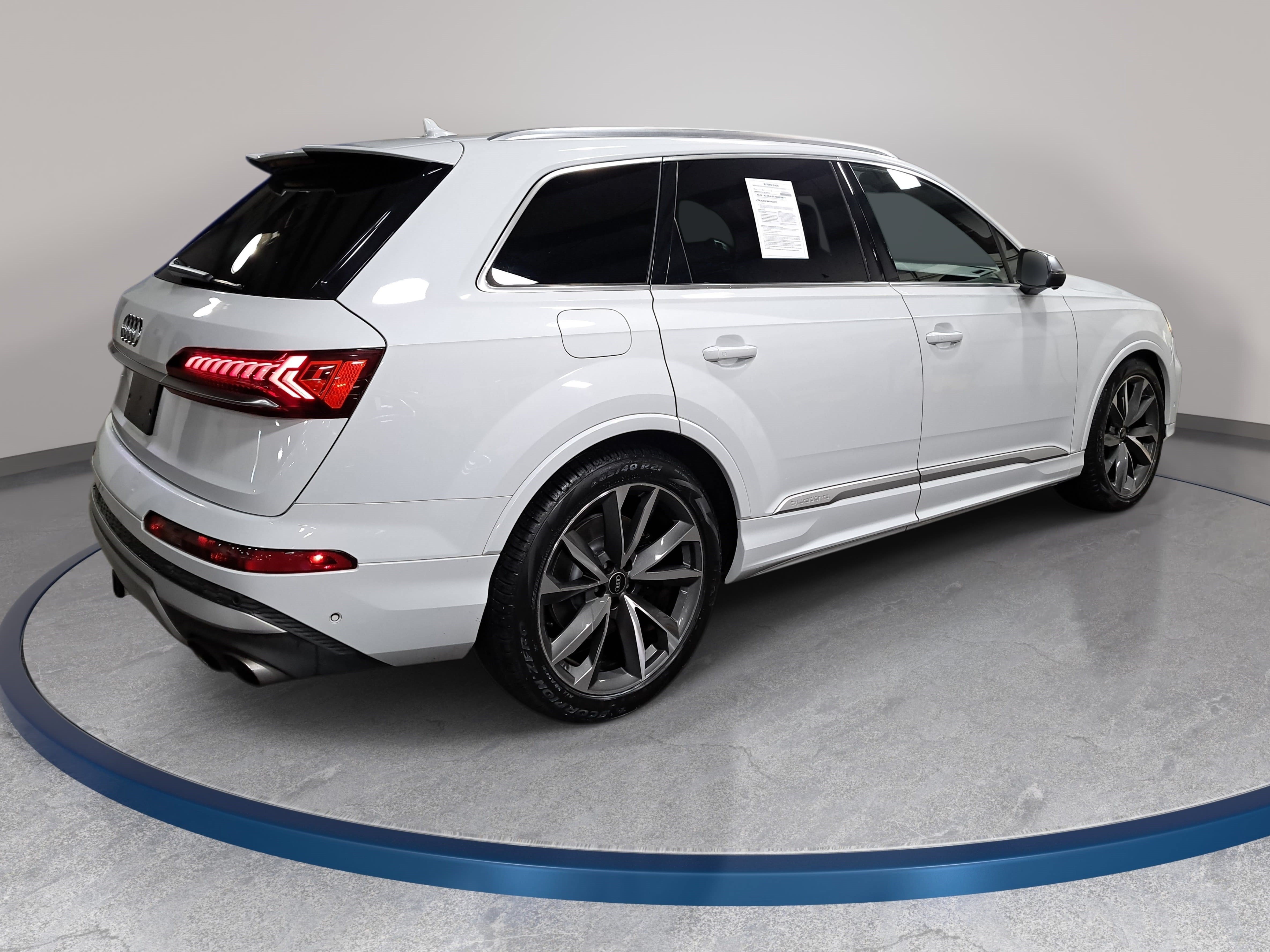 Used 2021 Audi SQ7 Premium Plus w/ Driver Assistance Package AWD/4WD image 5