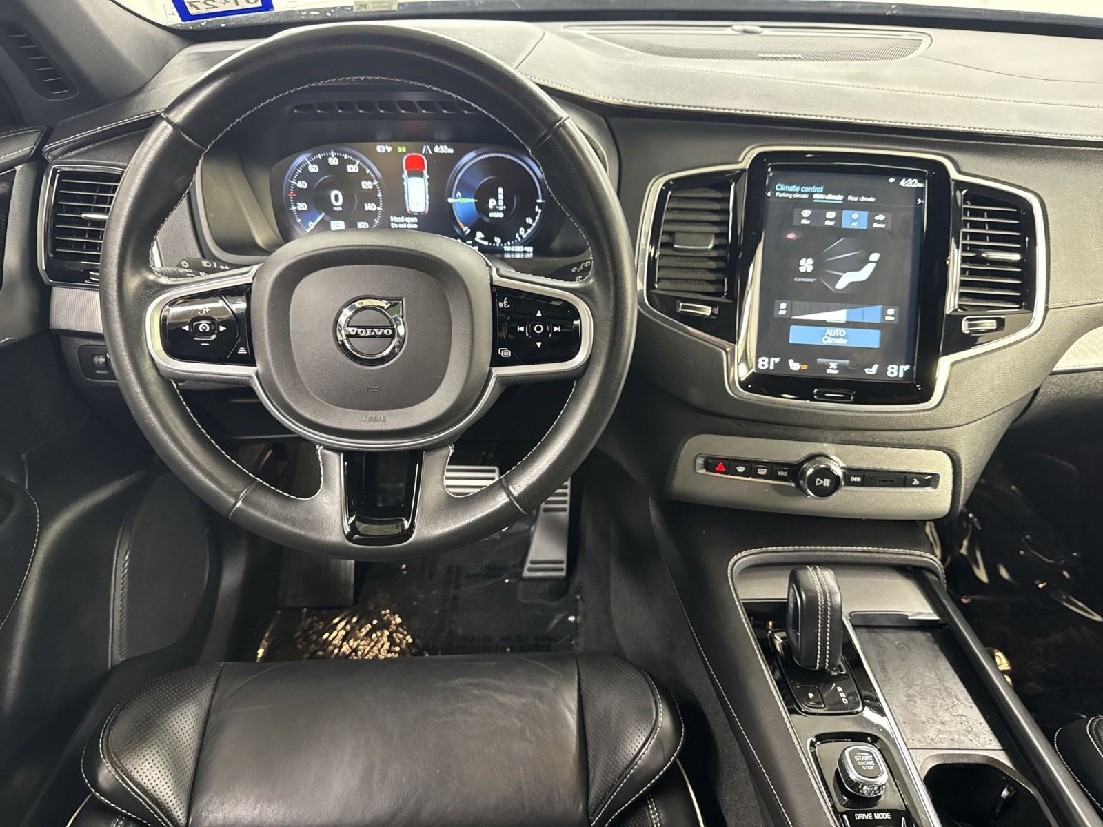 Used 2021 Volvo XC90 T8 R-Design AWD/4WD image 34