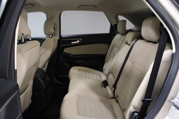 Used 2017 Ford Edge SEL FWD image 20