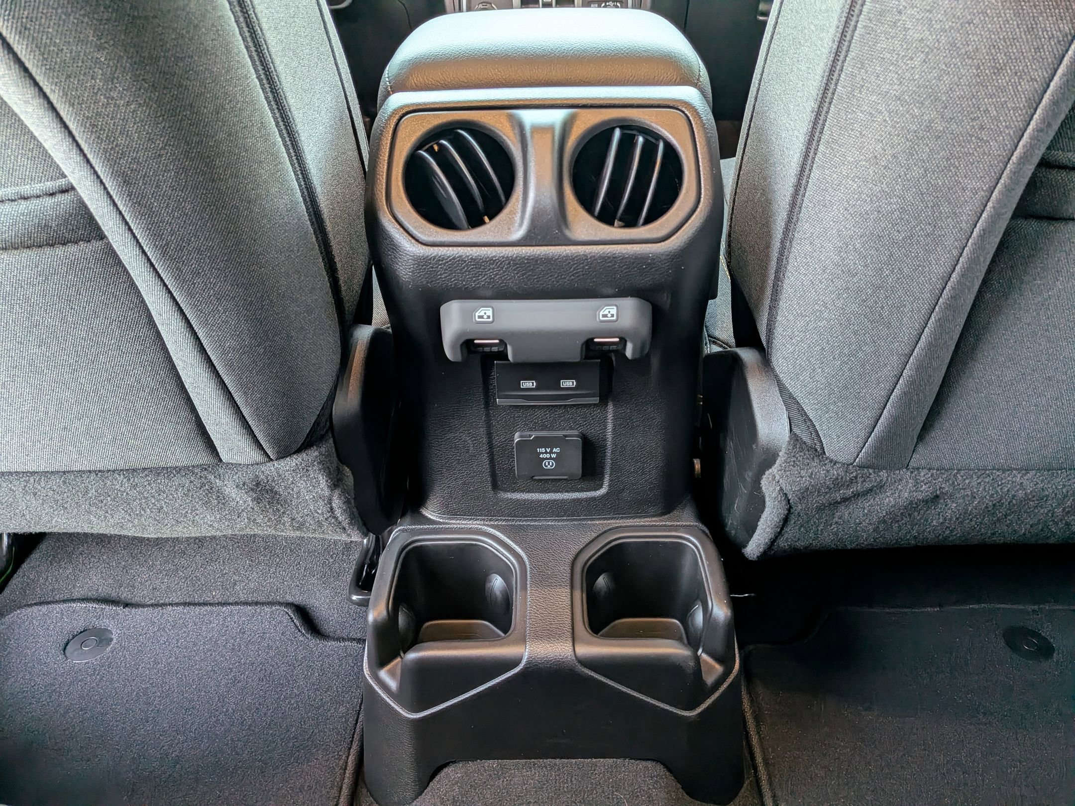 New 2025 Jeep Gladiator Sport image 26