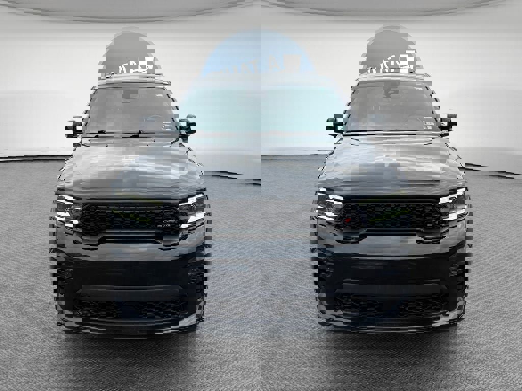 Used 2023 Dodge Durango GT image 9