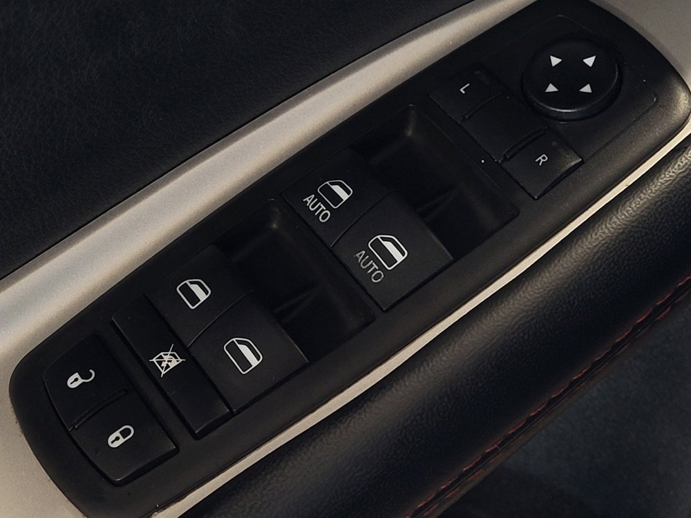 Used 2019 Dodge Journey GT FWD image 27
