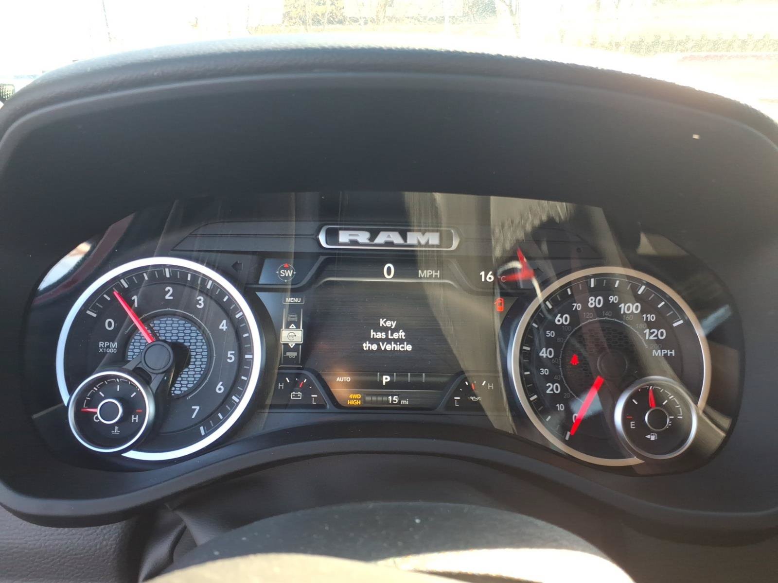 New 2026 RAM 1500 Big Horn AWD/4WD image 14