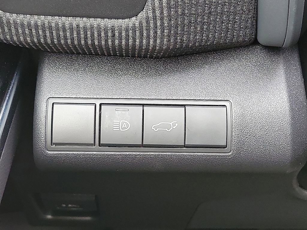 Used 2023 Subaru Solterra AWD image 24