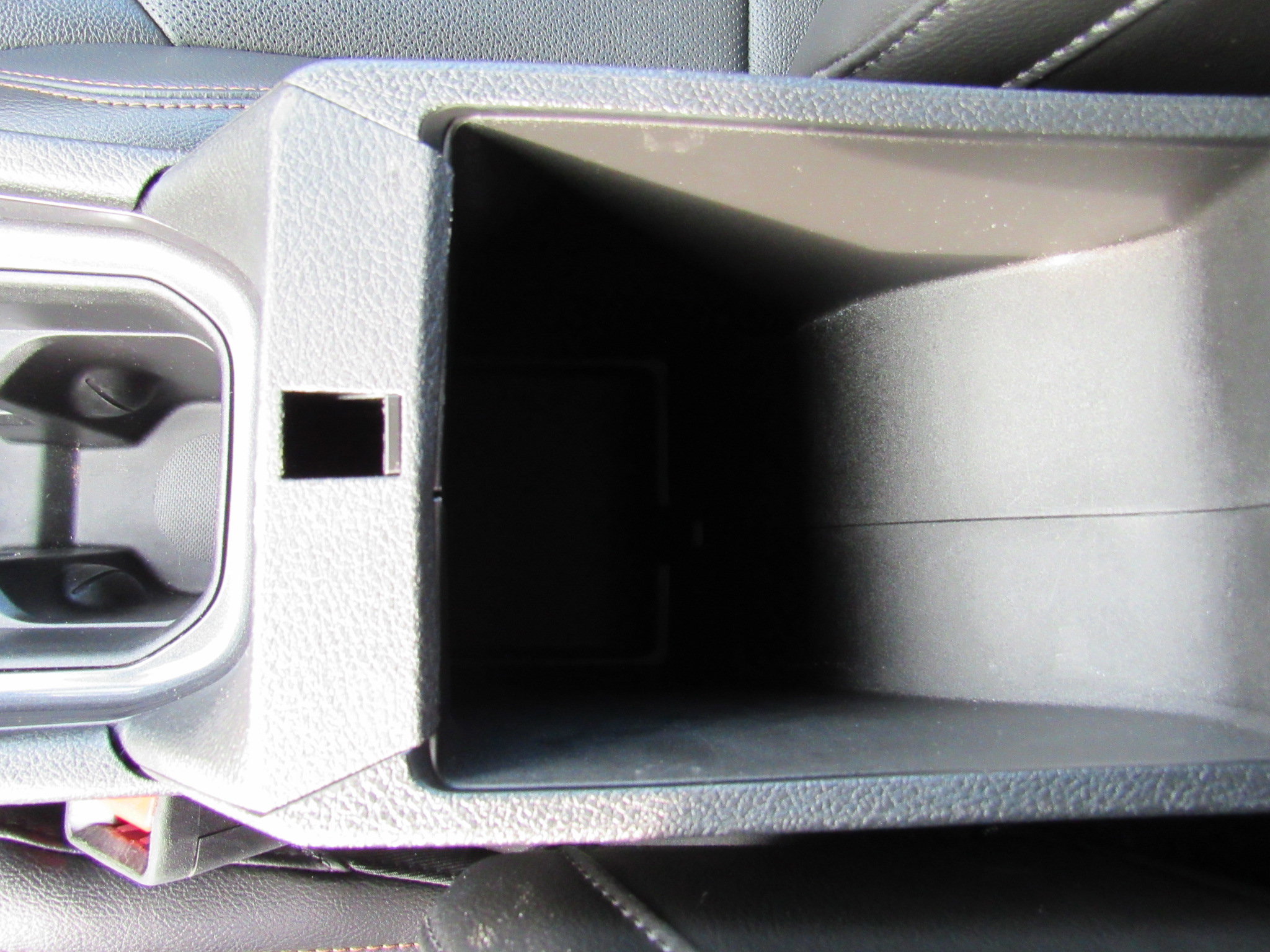 Used 2023 Jeep Compass Latitude image 33