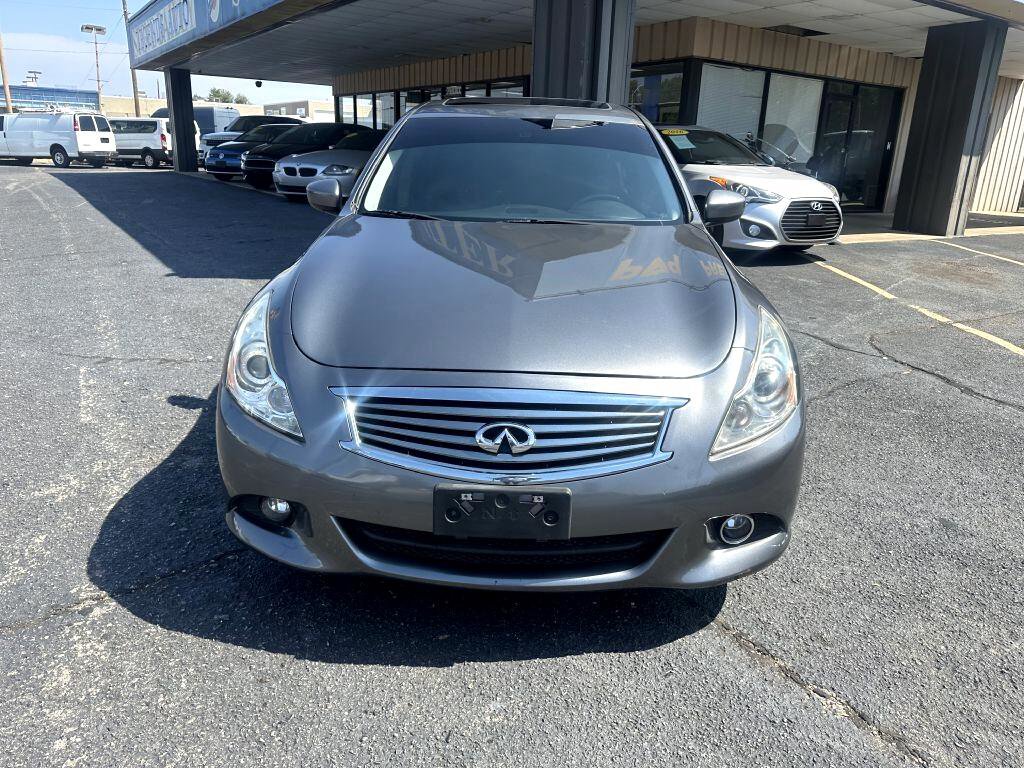 Used 2015 INFINITI Q40 AWD w/ Navigation Package image 2