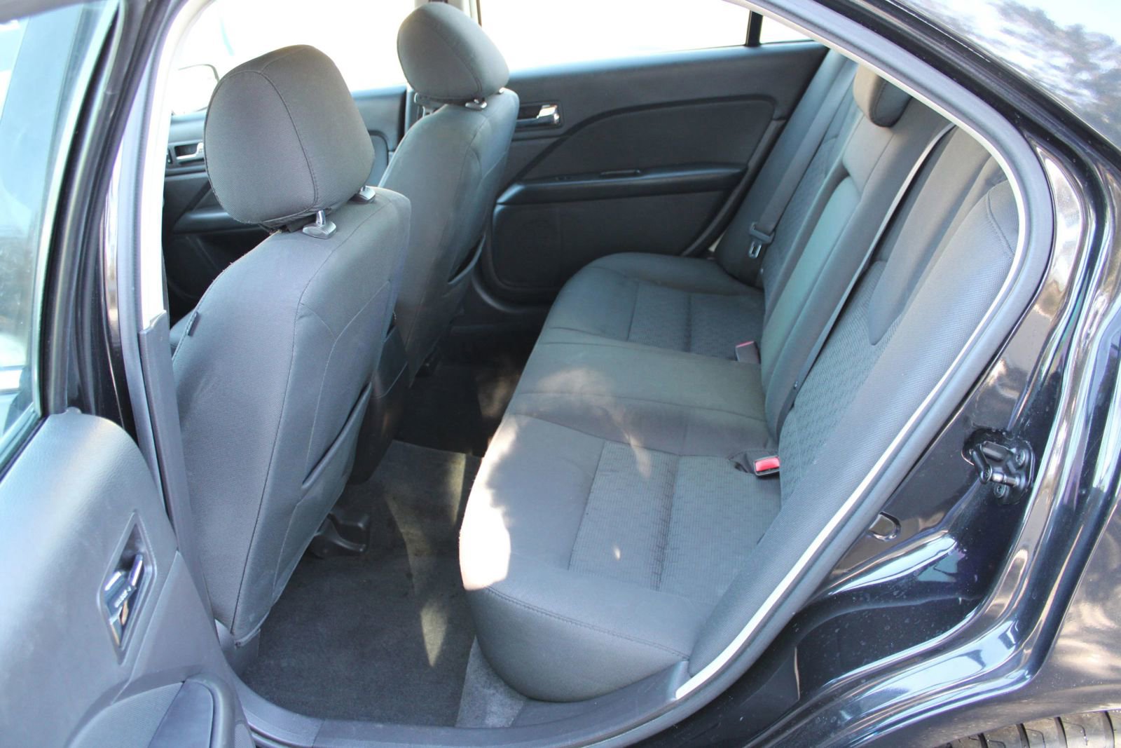 Used 2012 Ford Fusion SE image 11
