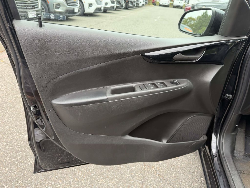 Used 2019 Chevrolet Spark LT FWD image 14