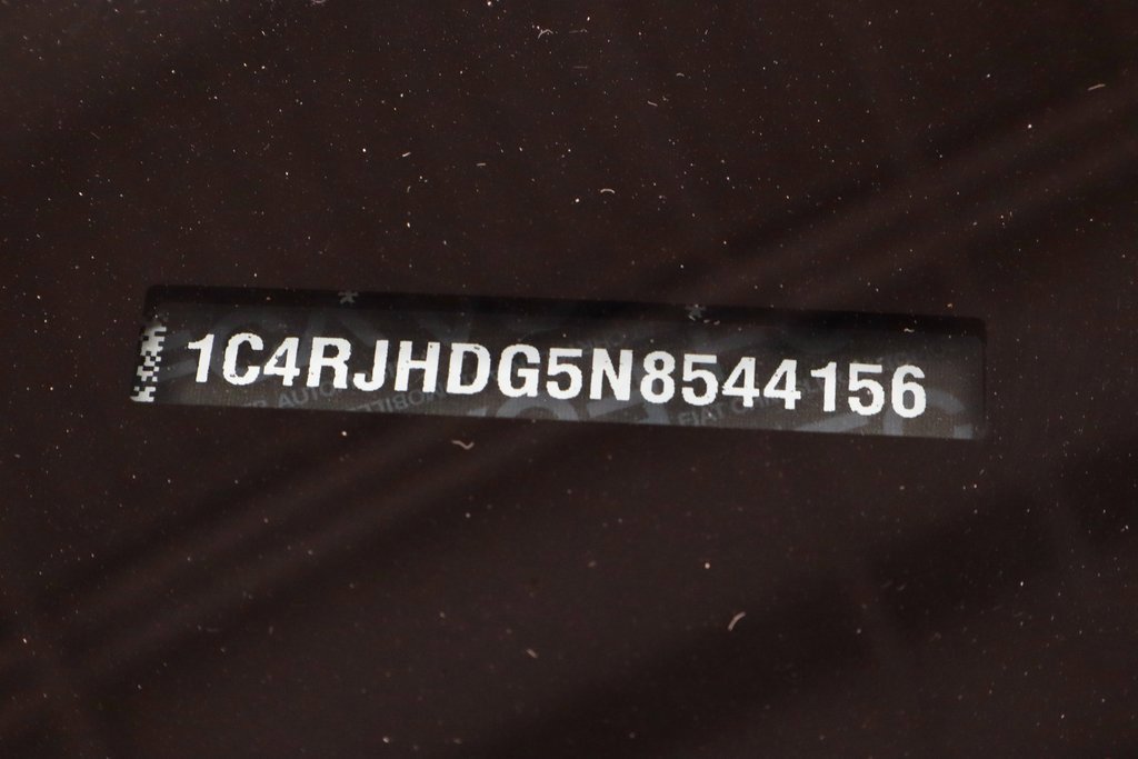 Used 2022 Jeep Grand Cherokee Overland w/ Luxury Tech Group IV image 38