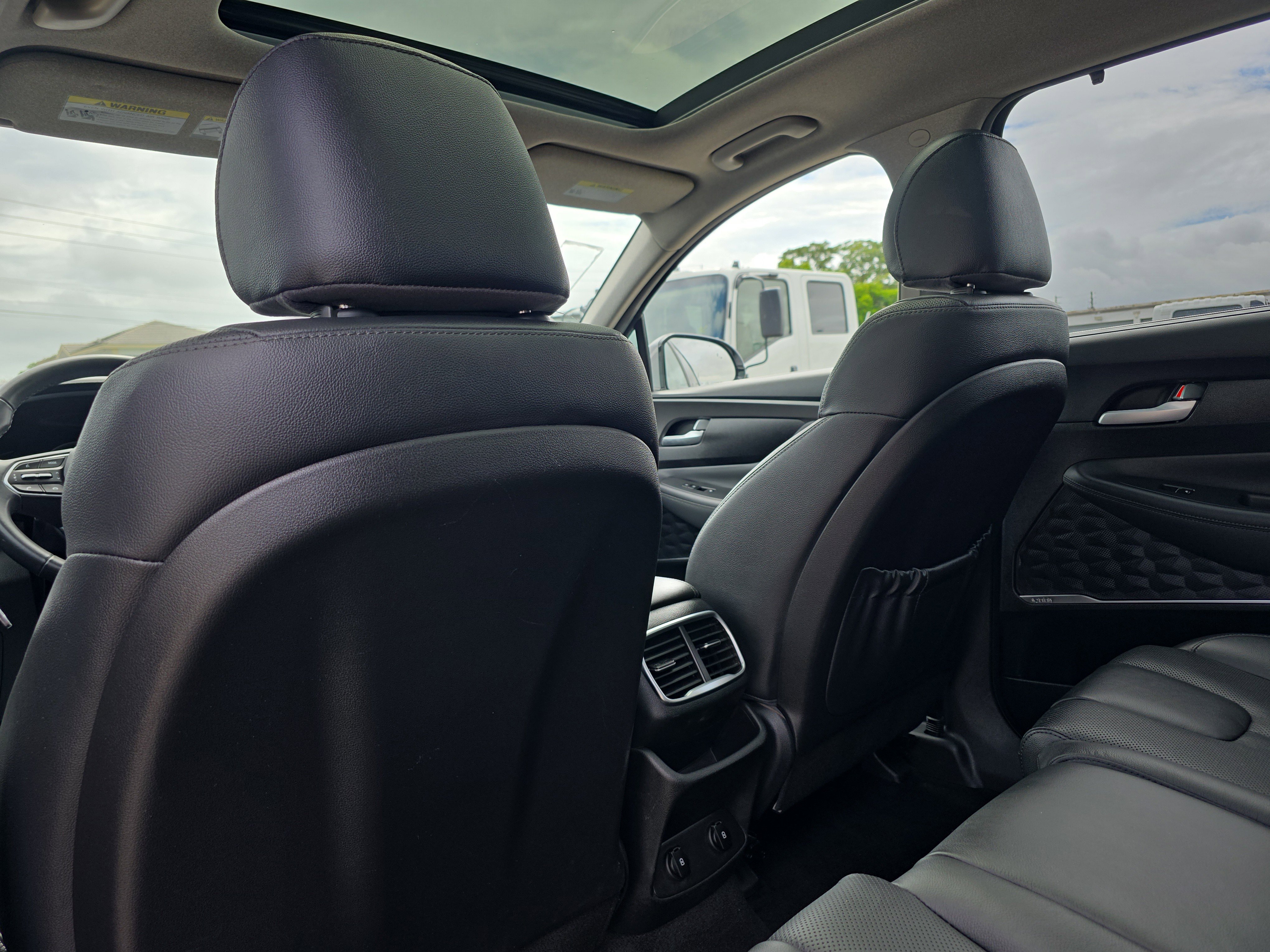 Used 2020 Hyundai Santa Fe SEL AWD/4WD image 17