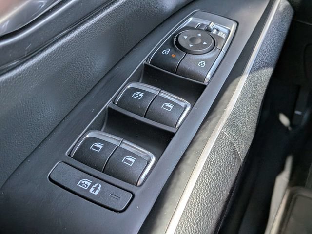 Used 2025 Kia Sorento LX FWD image 23