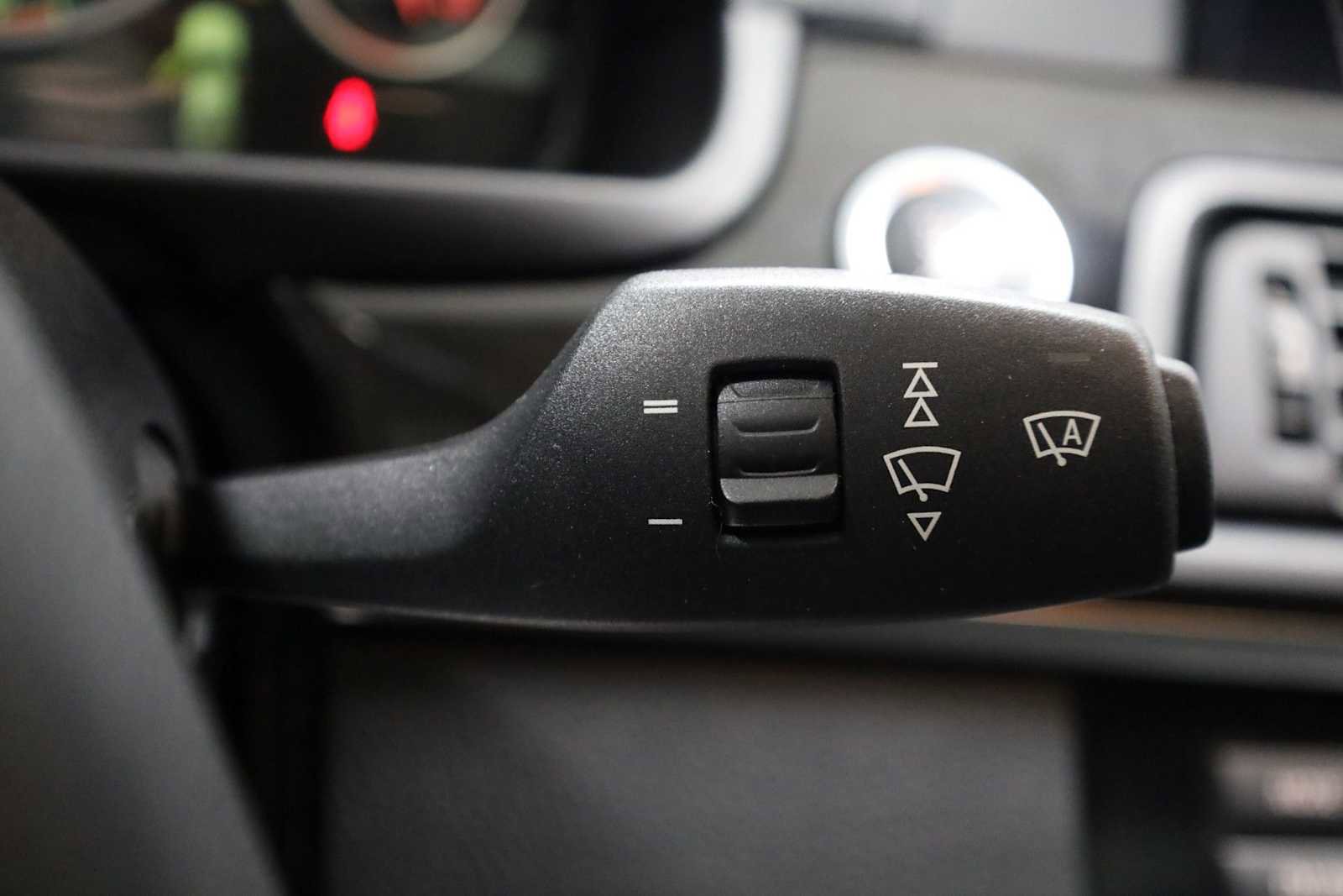 Used 2011 BMW 535i 535i image 27