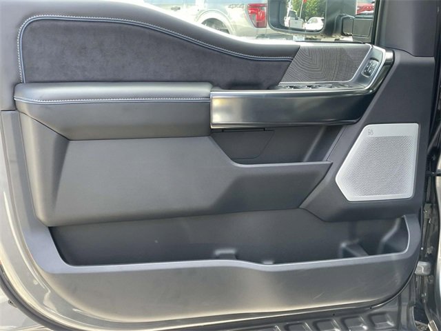 New 2025 Ford F350 Platinum w/ FX4 Off-Road Package image 14