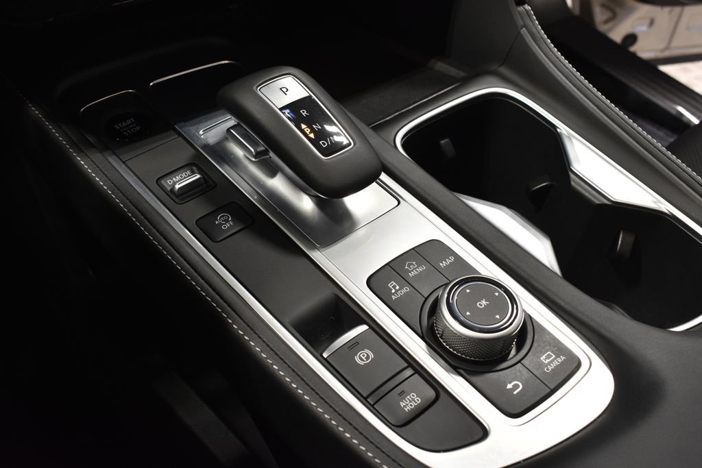 Certified 2026 INFINITI QX60 Luxe w/ Family Package image 26