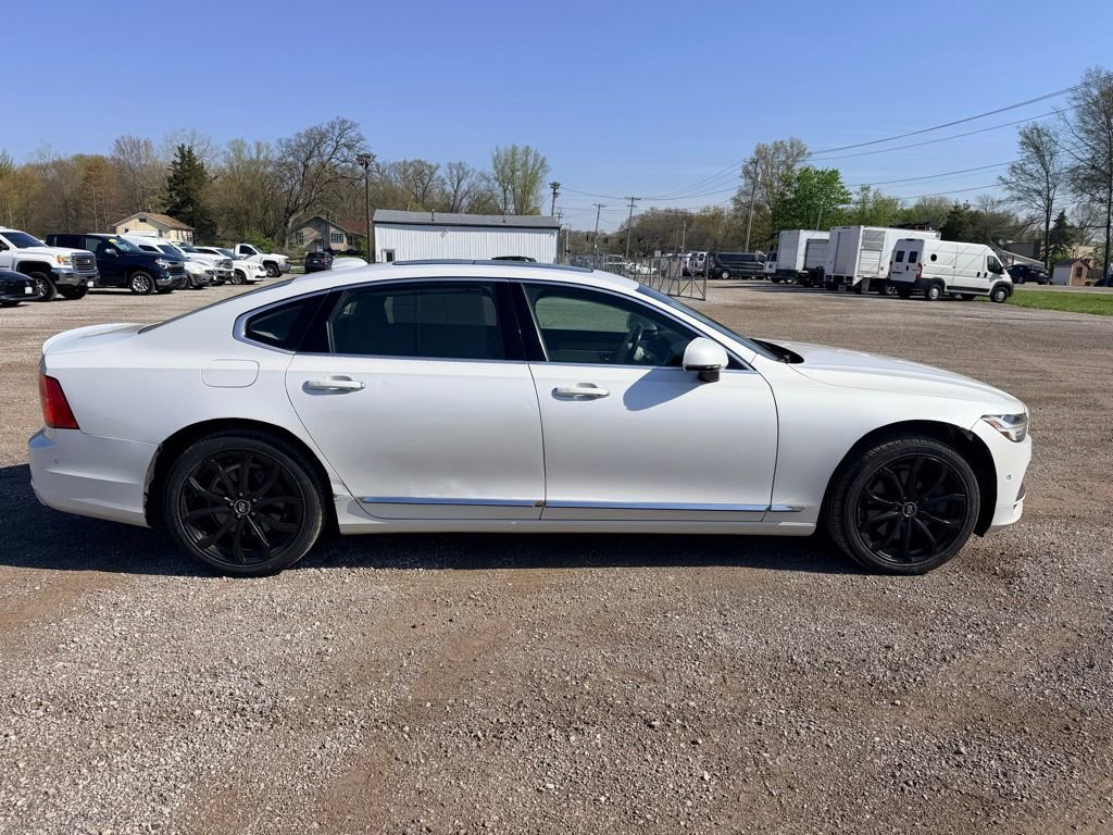 Used 2018 Volvo S90 T8 Inscription w/ Convenience Package AWD/4WD image 8