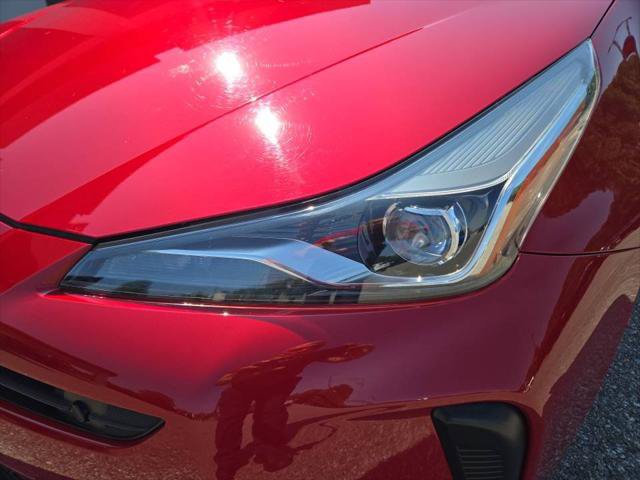 Used 2019 Toyota Prius Limited w/ Premium Convenience Package FWD image 13