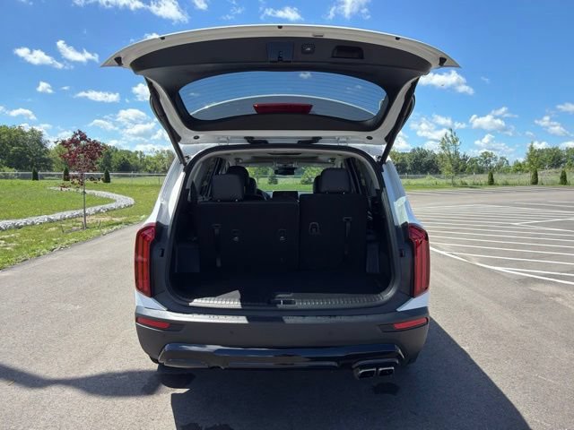 Used 2022 Kia Telluride EX w/ EX Premium Package AWD/4WD image 10