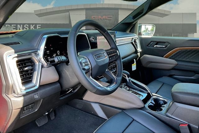 New 2026 GMC Canyon Denali AWD/4WD image 7