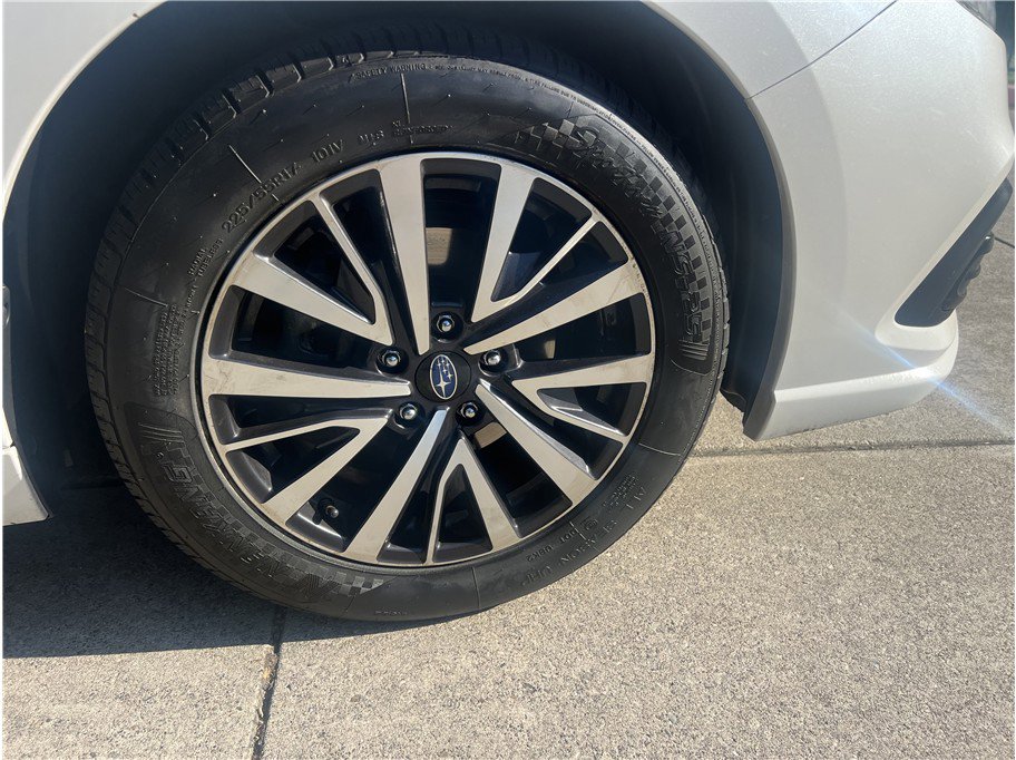 Used 2018 Subaru Legacy 2.5i w/ Alloy Wheel Package AWD/4WD image 8
