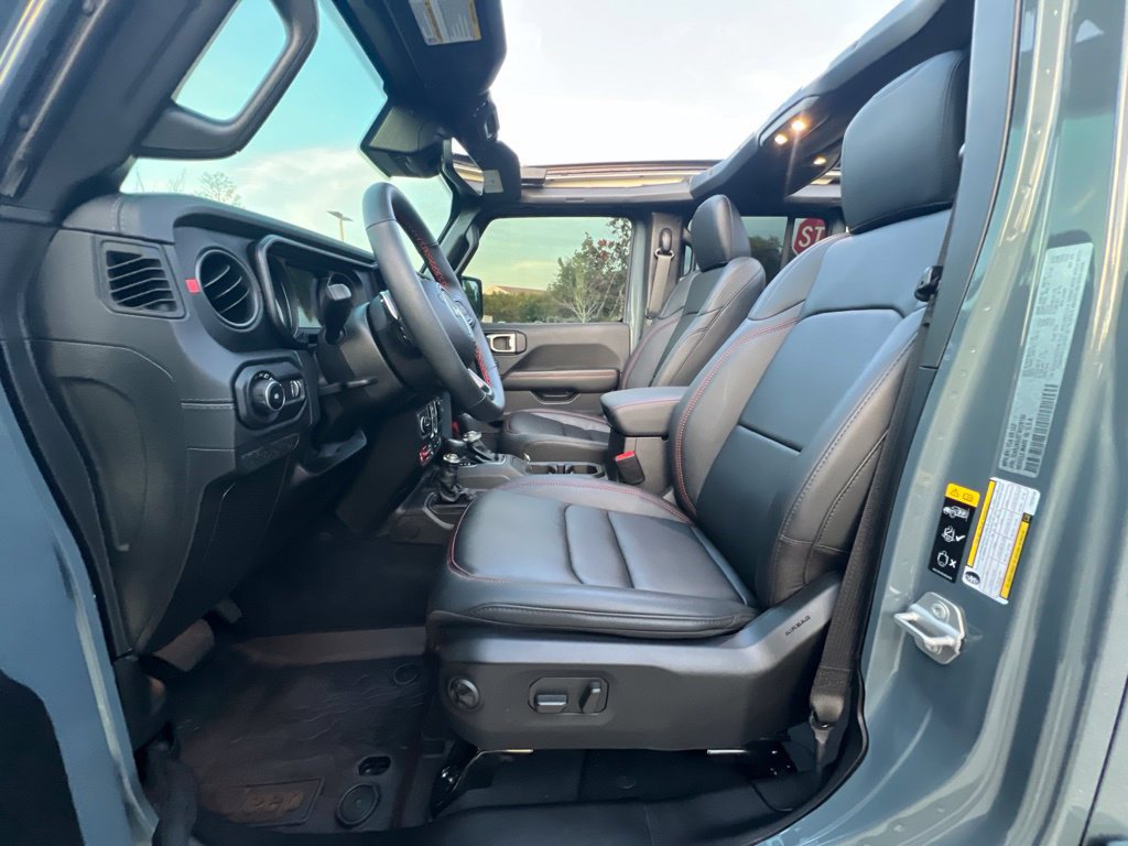 Certified 2026 Jeep Wrangler Unlimited Rubicon 392 w/ Quick Order Package 27X Moab AWD/4WD image 36