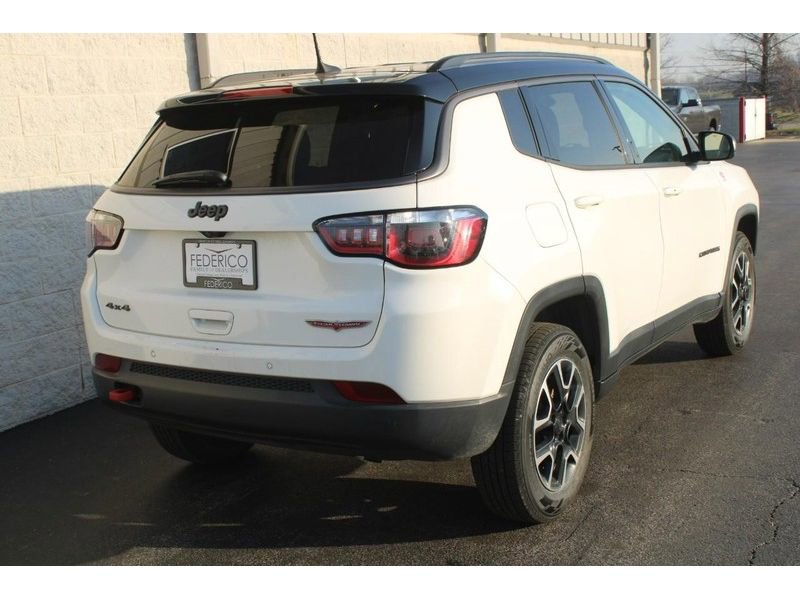 Used 2019 Jeep Compass Trailhawk w/ Leather Interior Group image 3