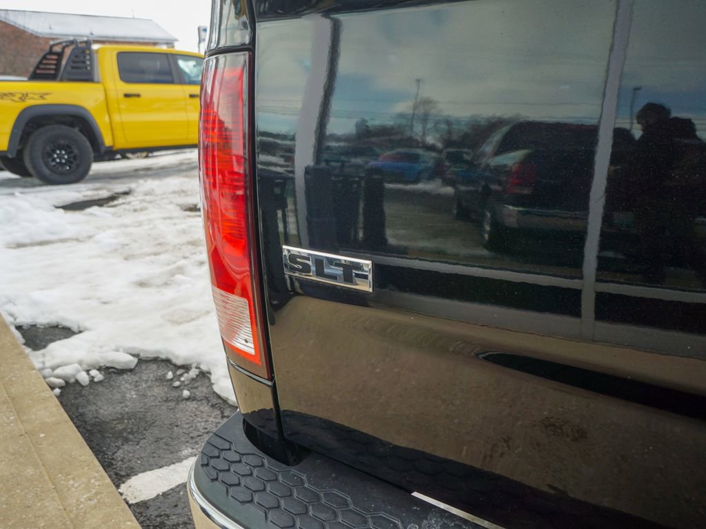 Used 2021 RAM 1500 Classic SLT image 10