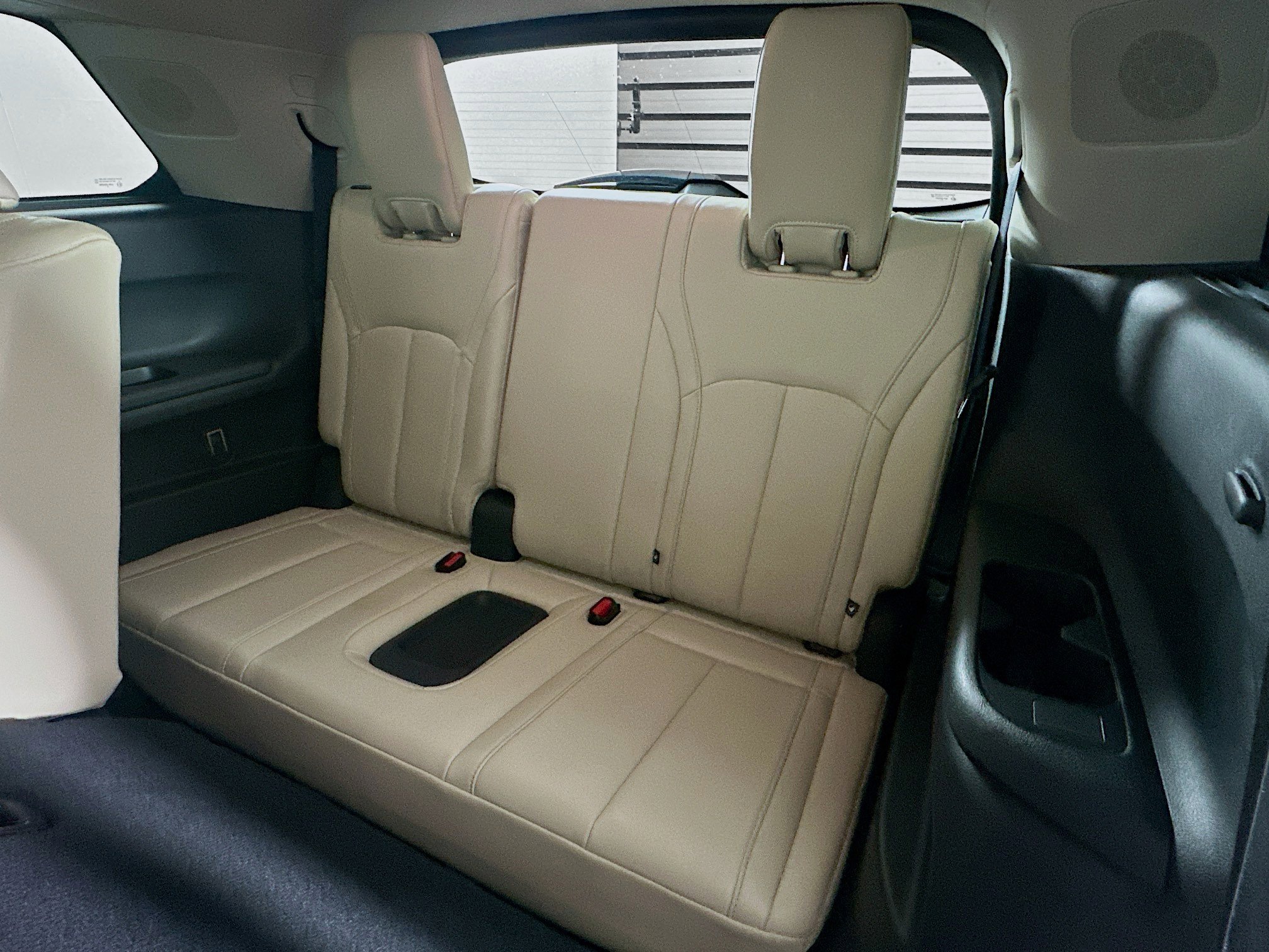 Used 2023 INFINITI QX60 Luxe w/ Cargo Package AWD/4WD image 31