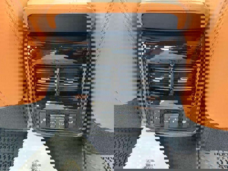 Used 2019 Toyota Avalon Limited w/ Advanced Safety Package image 15