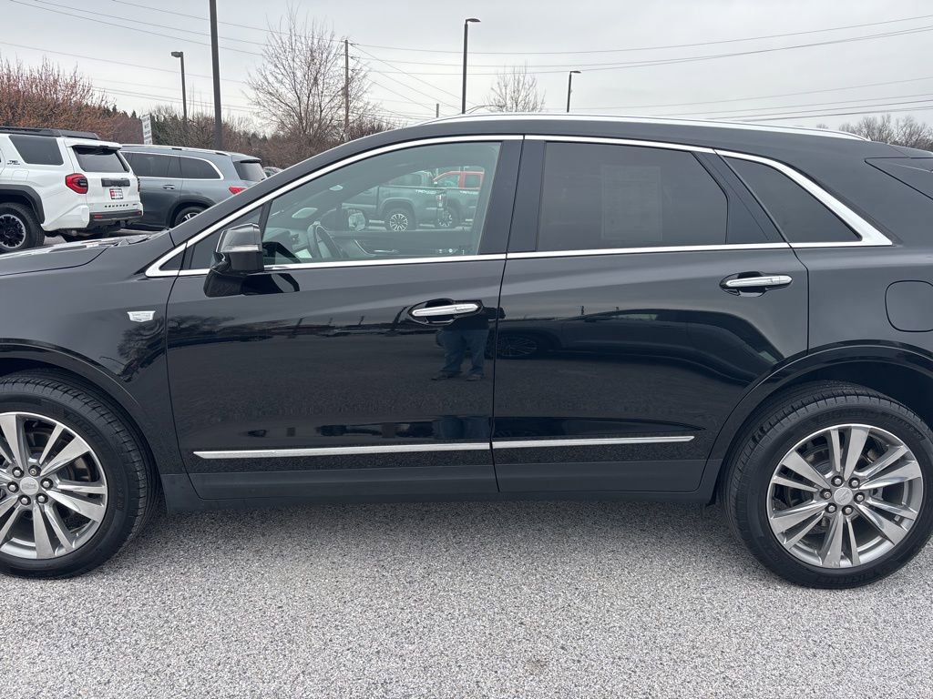 Used 2023 Cadillac XT5 Premium Luxury w/ Technology Package image 5