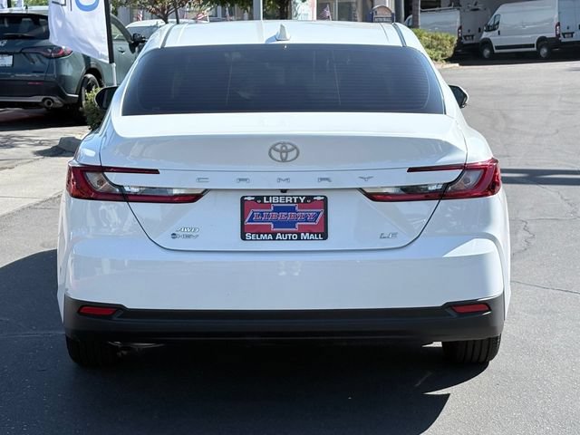 Used 2025 Toyota Camry LE AWD/4WD image 6
