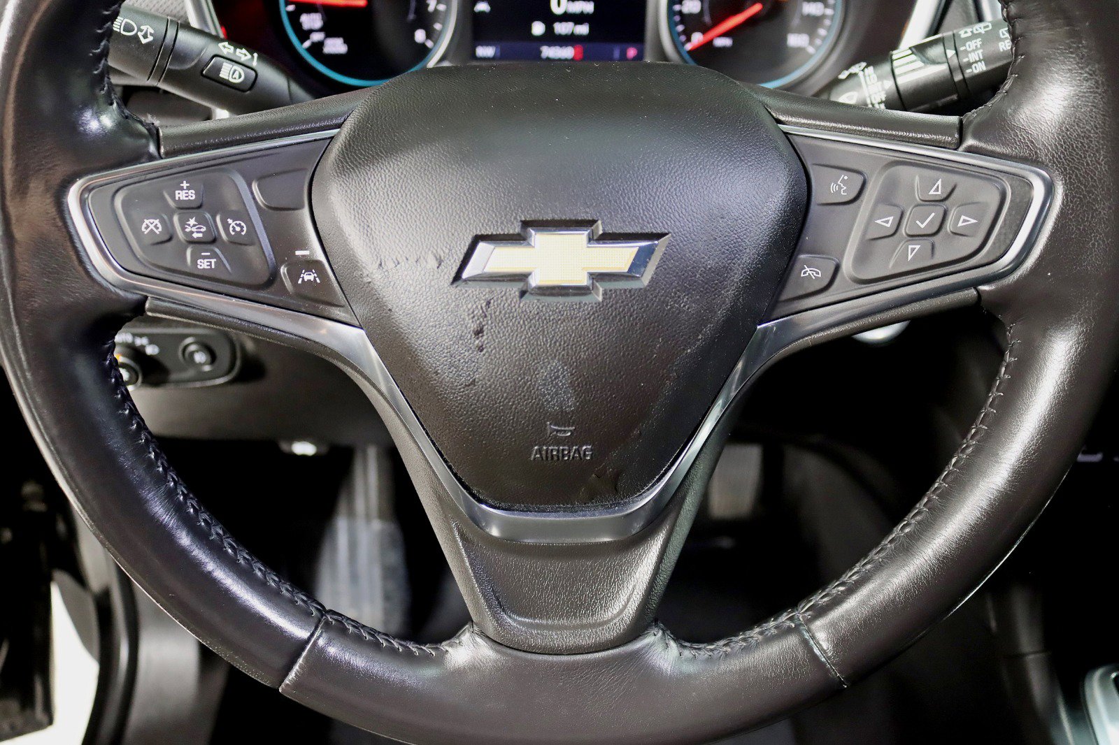 Used 2021 Chevrolet Equinox Premier w/ Redline Edition image 15